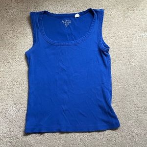 Blue ribbed tank top